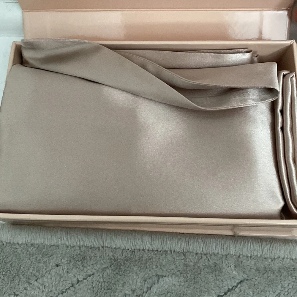 Slip silk pillowcase NWOT - Picture 3 of 3